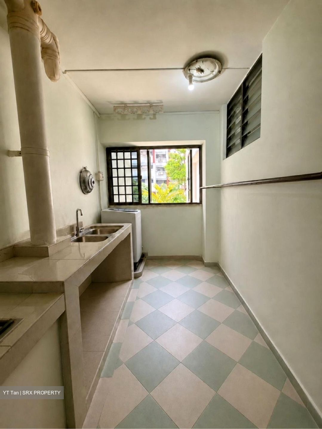 Blk 273 Toh Guan View (Jurong East), HDB 4 Rooms #623686131